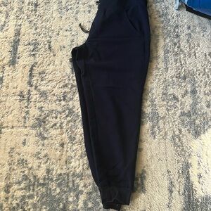 Figs Zamora jogger medium petite great condition navy